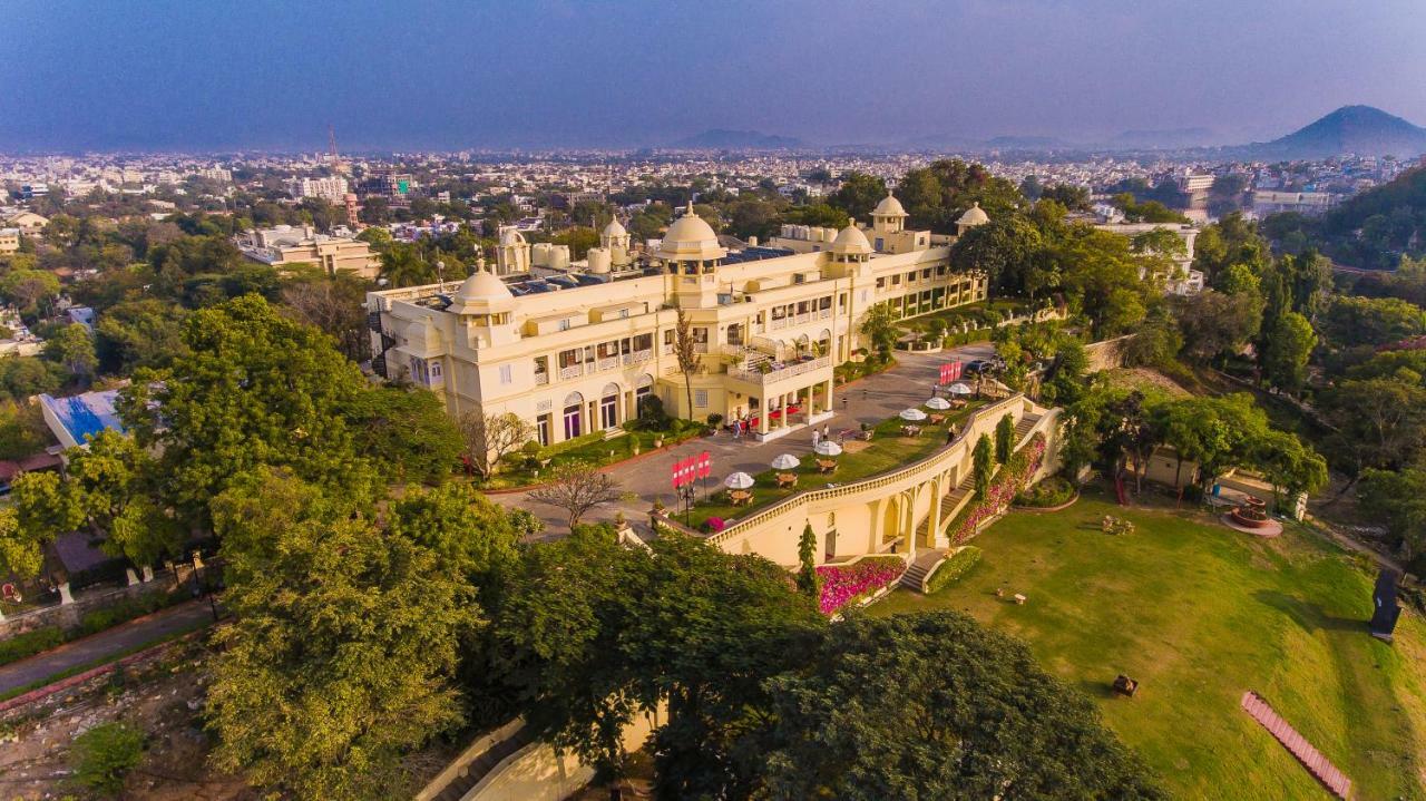 The Lalit Laxmi Vilas Palace Udaipur Extérieur photo